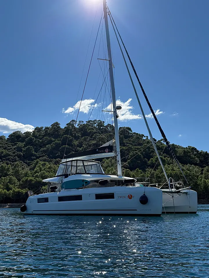 Lagoon 51 - 