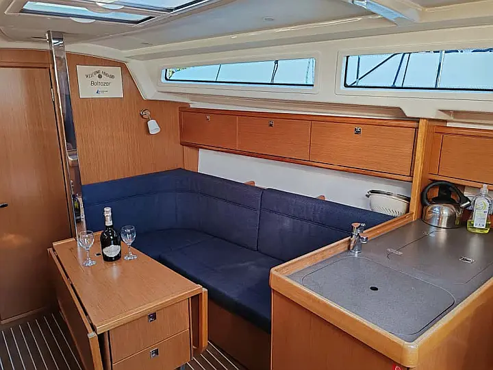 Bavaria Cruiser 34 - 