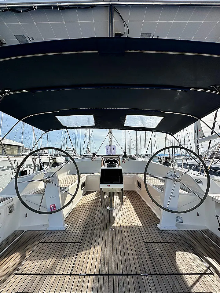 Bavaria Cruiser 51 - 