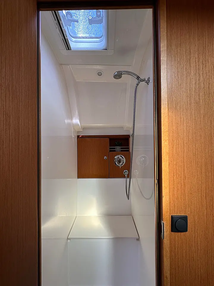 Bavaria Cruiser 51 - 