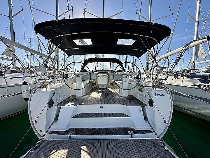 Bavaria Cruiser 45 - External image