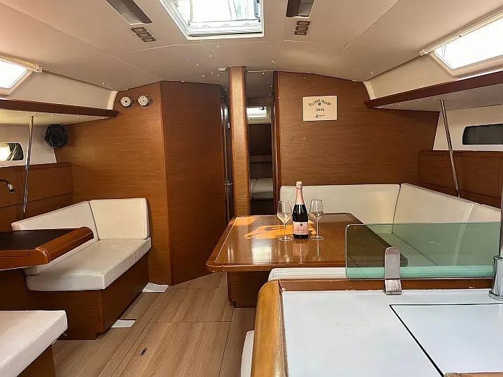 Sun Odyssey 449 - 