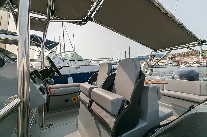 Vanguard 760 - 