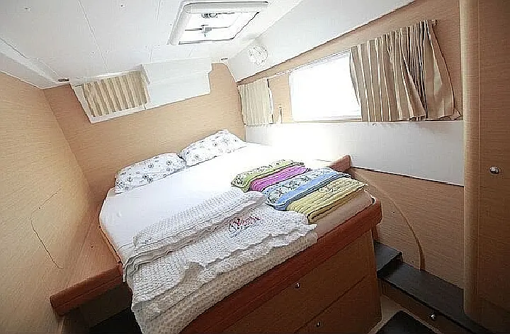 Lagoon 420 - Port Aft Cabin