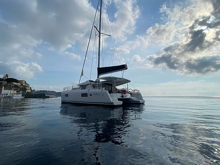 Lagoon 42 - 
