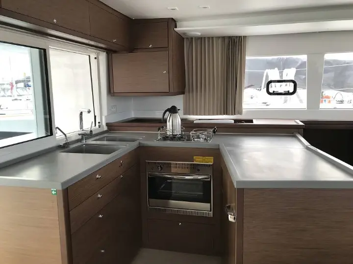Lagoon 450S - 