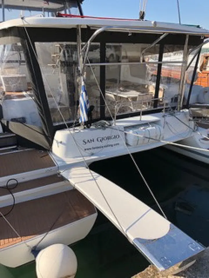 Lagoon 42 - 