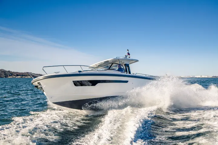 Nimbus Tender T11 - 