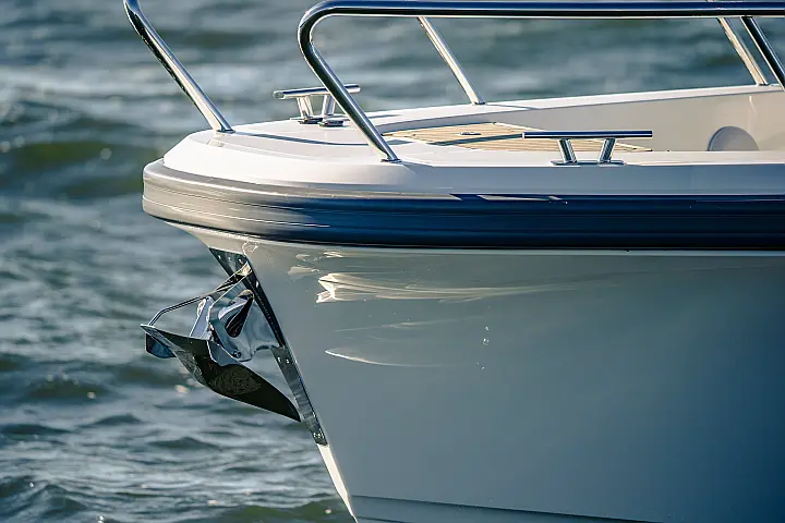 Nimbus Tender T11 - 