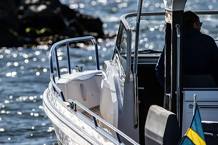 Nimbus Tender T11 - 