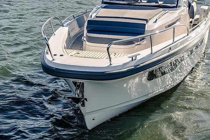 Nimbus Tender T11 - 