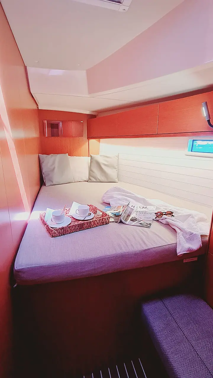 Bavaria Cruiser 46 - Intirior image