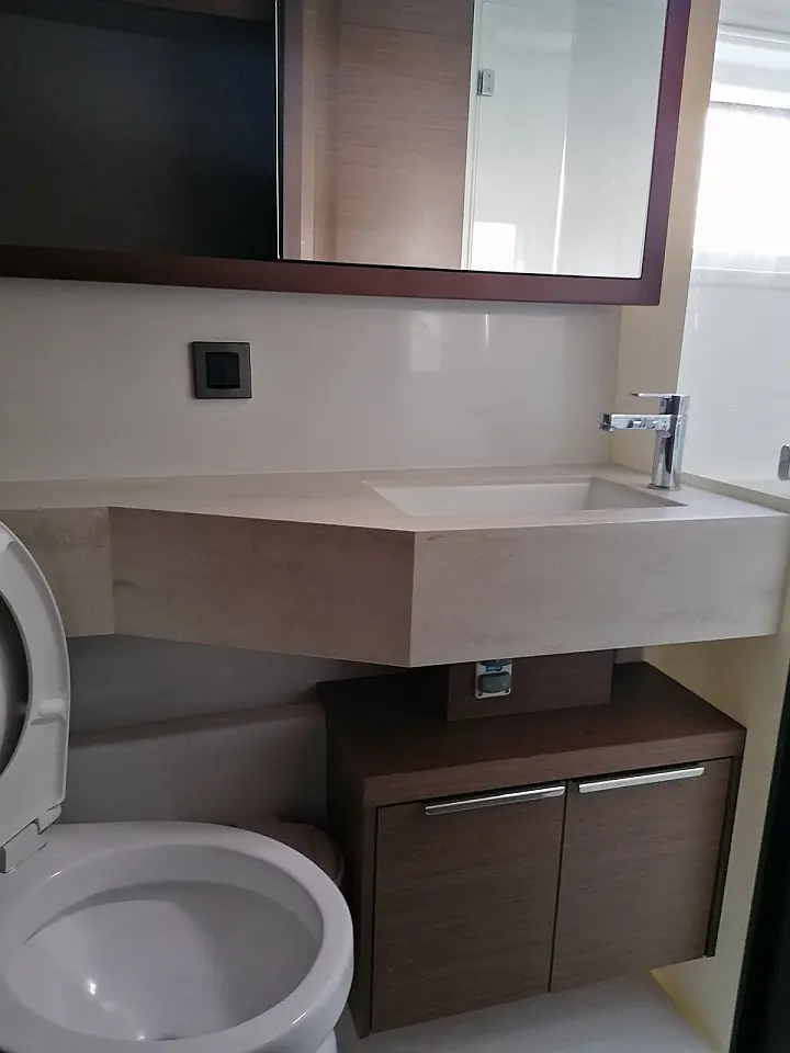 Lagoon 46 - 