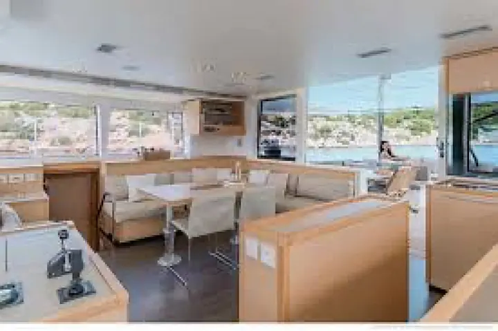 Lagoon 560 - 