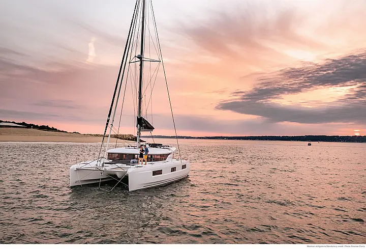 Lagoon 46 (4+1) - 