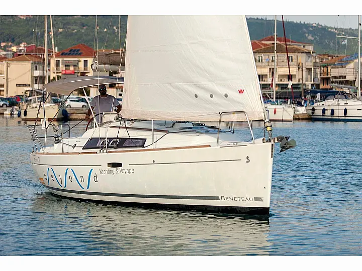 Oceanis 31 - External image