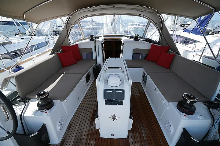 Sun Odyssey 490 - 