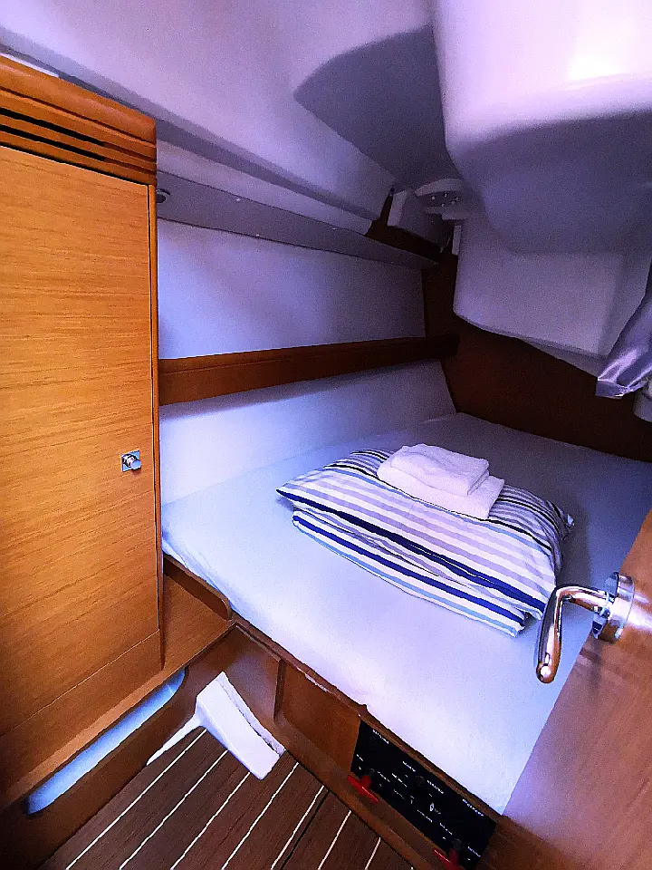 Sun Odyssey 36i - 