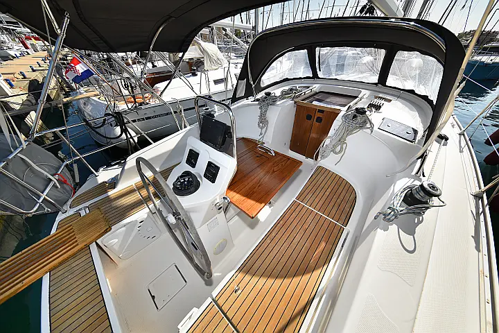 Bavaria 36 Cruiser - 
