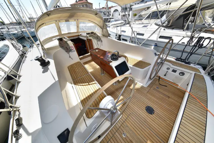 Bavaria Cruiser 41 - 