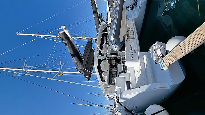 Lagoon 46 Fly - 