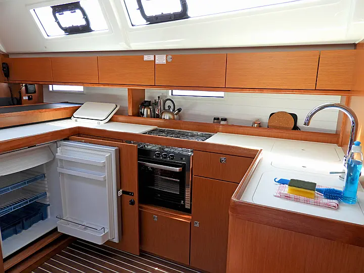 Bavaria Cruiser 51 - 