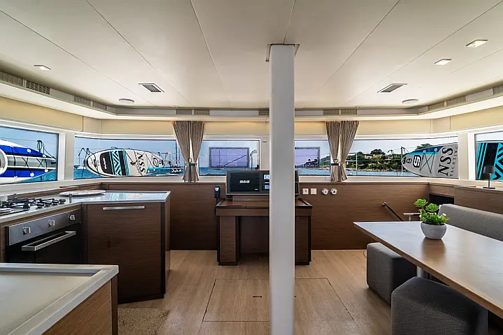 Lagoon 52F (5 cab) - 