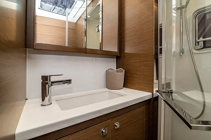 Lagoon 52F (5 cab) - 