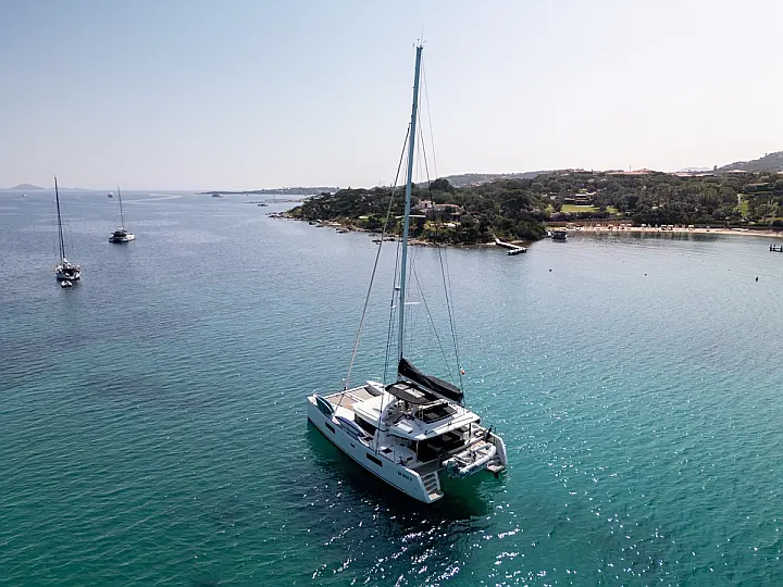 Lagoon 52F (5 cab) - 