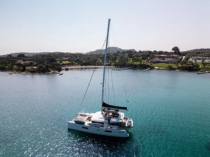 Lagoon 52F (5 cab) - 