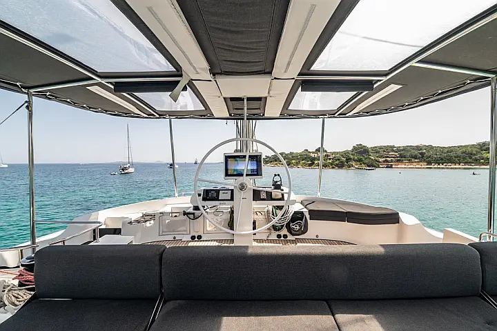 Lagoon 52F (5 cab) - 