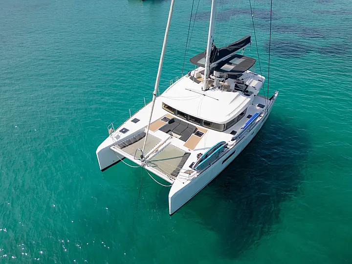 Lagoon 52F (5 cab) - 