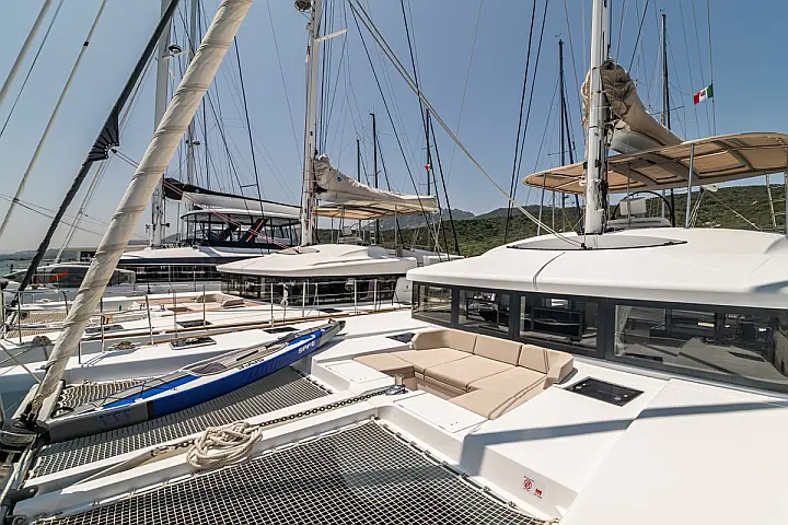 Lagoon 52F (5 cab) - 