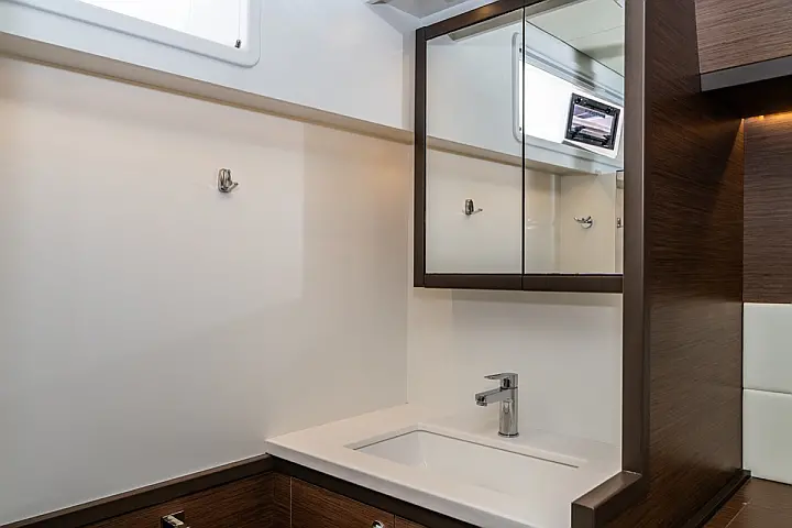 Lagoon 52F (5 cab) - 