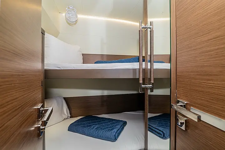 Lagoon 52F (5 cab) - 