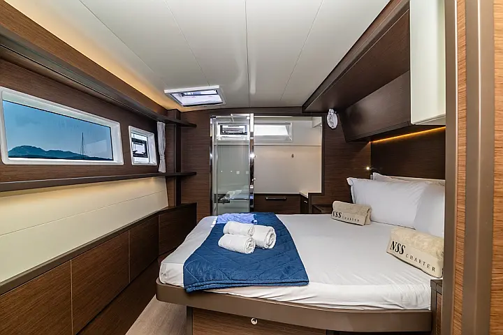 Lagoon 52F (5 cab) - 