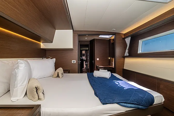 Lagoon 52F (5 cab) - 