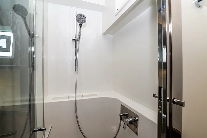 Lagoon 52F (5 cab) - 