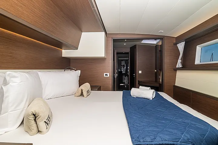 Lagoon 52F (5 cab) - 