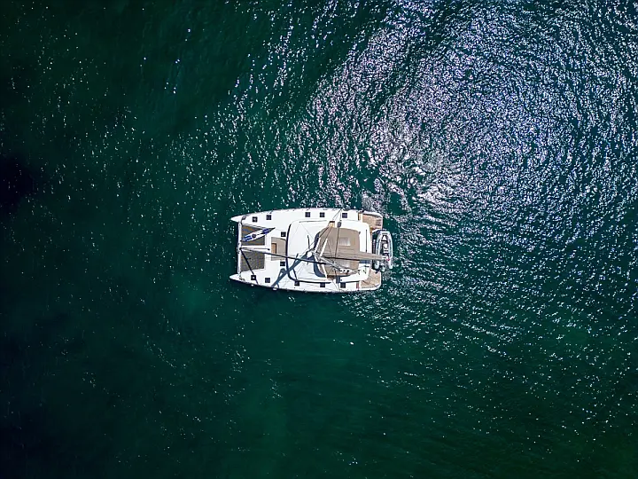 Lagoon 52F (5 cab) - 