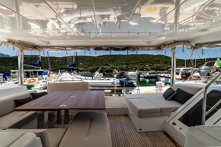 Lagoon 52F (5 cab) - 