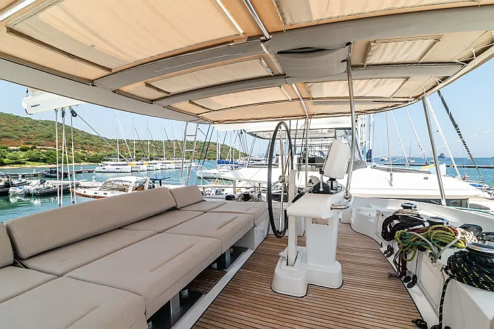 Lagoon 52F (5 cab) - 