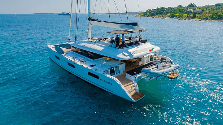 Lagoon 620 (10+3) - 