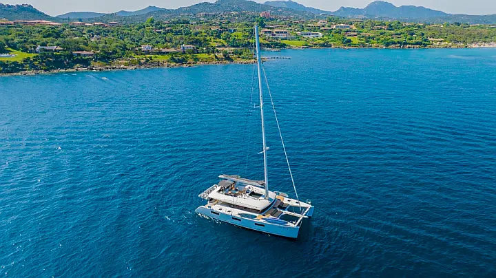 Lagoon 620 (10+3) - 