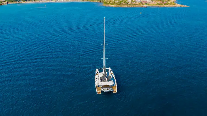 Lagoon 620 (10+3) - 
