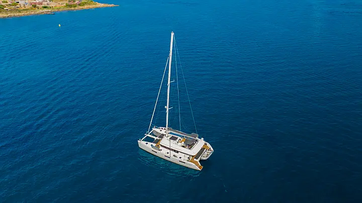 Lagoon 620 (10+3) - 
