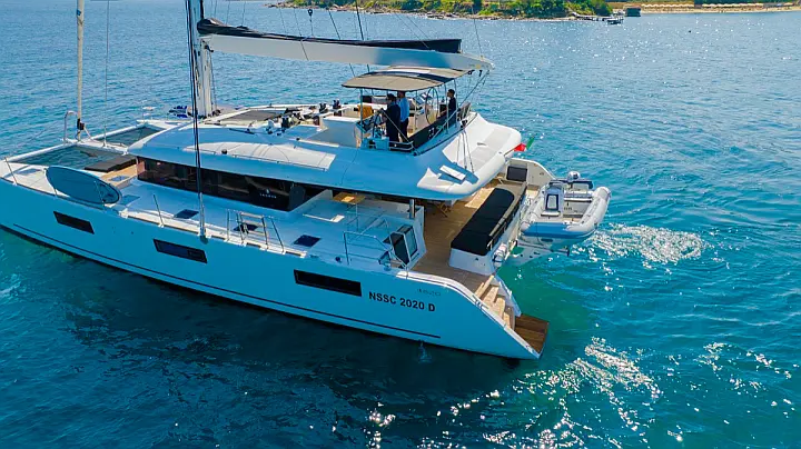 Lagoon 620 (10+3) - 