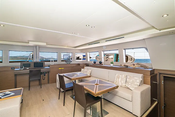 Lagoon 620 (10+3) - 