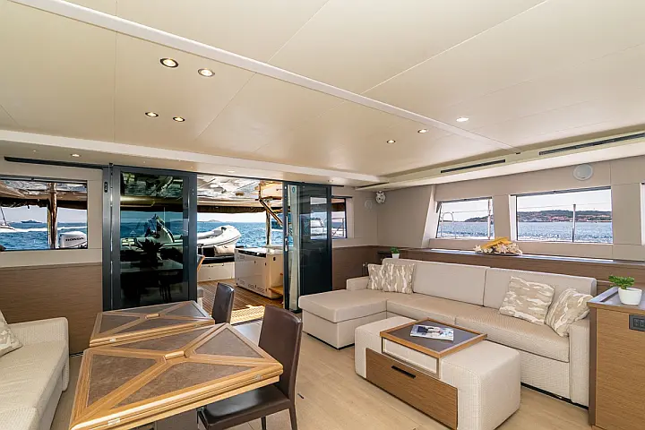 Lagoon 620 (10+3) - 