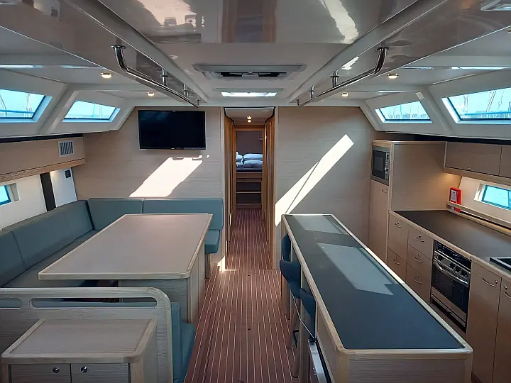 D&D Kufner 56 - 5 cab - 